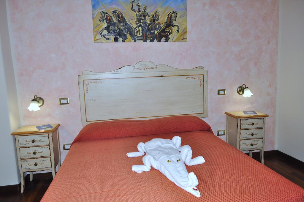 Stupor Mundi Bed And Breakfast Палермо Стая снимка